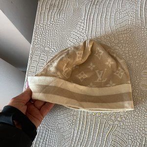 Louis Vuitton Rare Beige and Cream Beanie